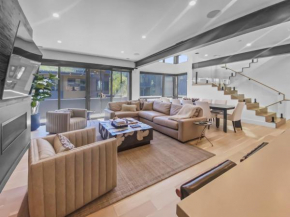 3519 The Ridge, Modern Luxury home